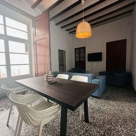 Hugo Puerto Lägenhet *